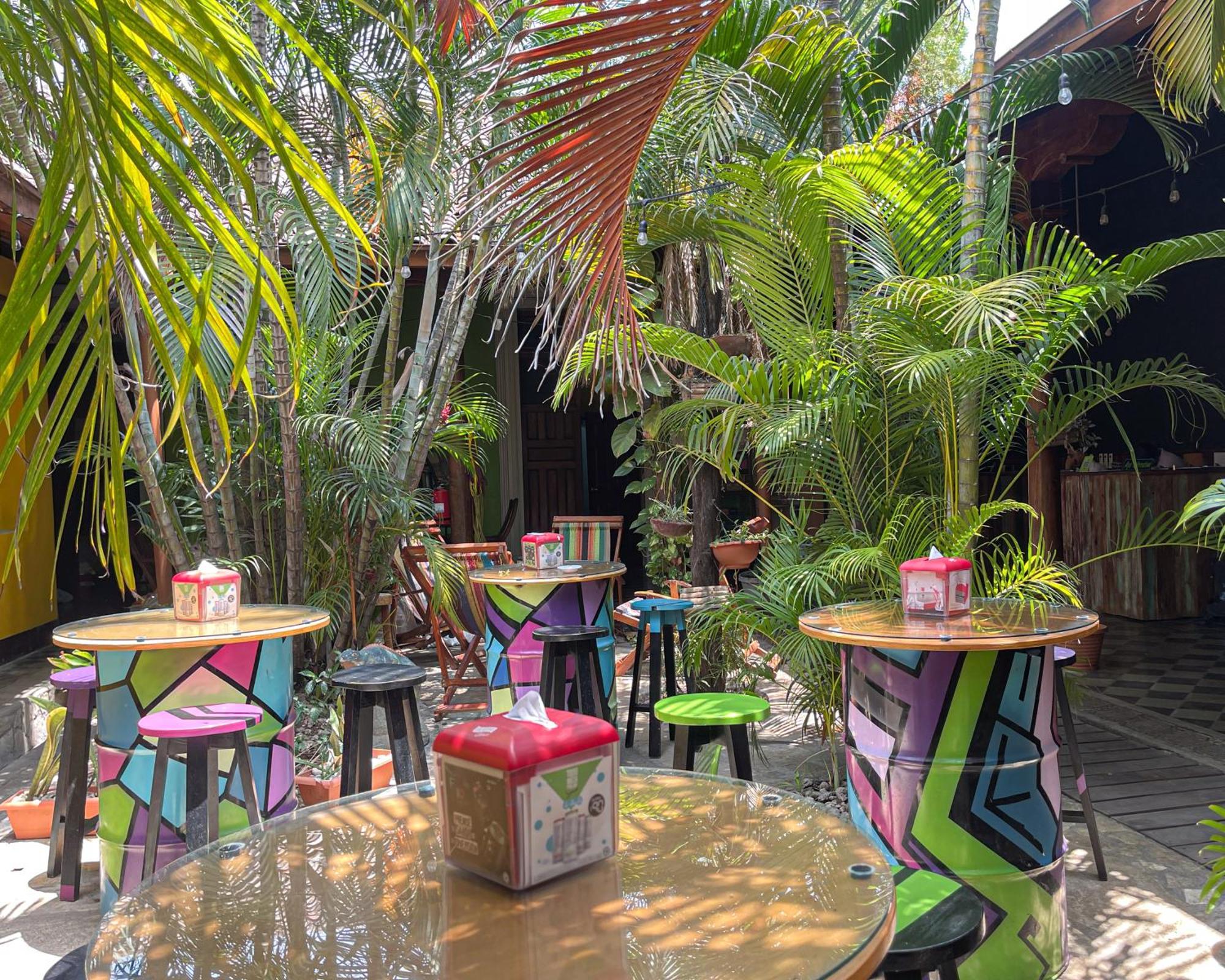 Oasis Hostel Гранада Екстериор снимка